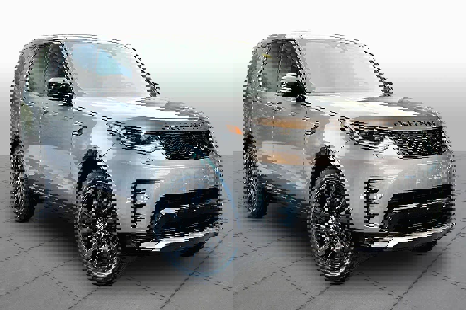 Used 2023 Land Rover Discovery S R-Dynamic image 3