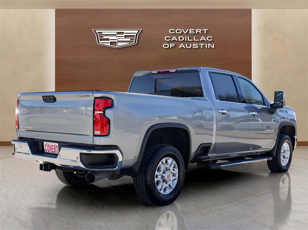 Used 2025 Chevrolet Silverado 2500 LTZ w/ LTZ Convenience Package image 4