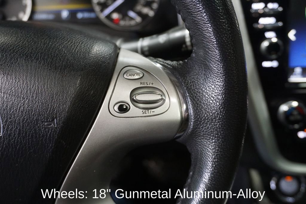 Used 2017 Nissan Murano SV image 22