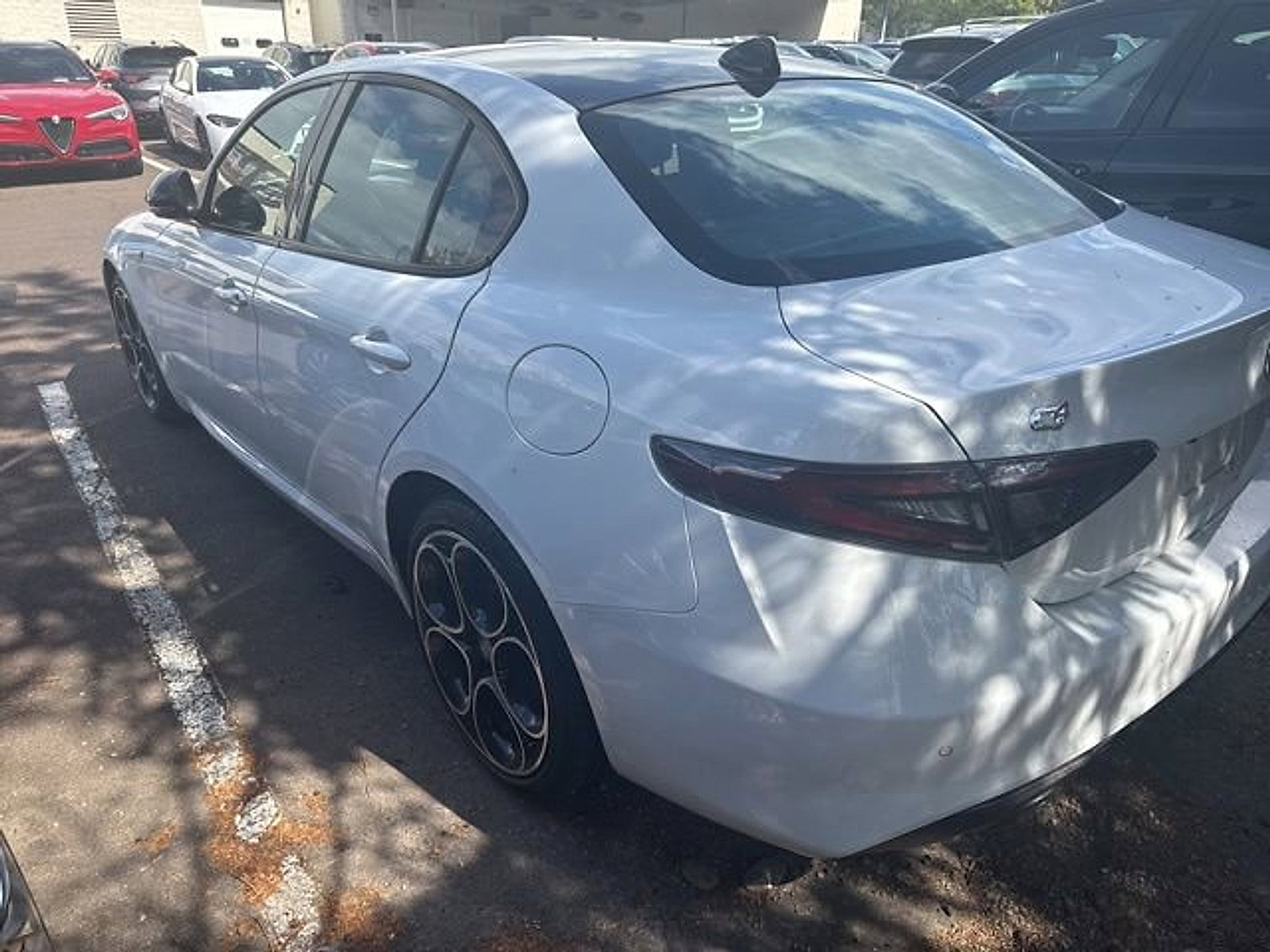Used 2024 Alfa Romeo Giulia Ti AWD/4WD image 7