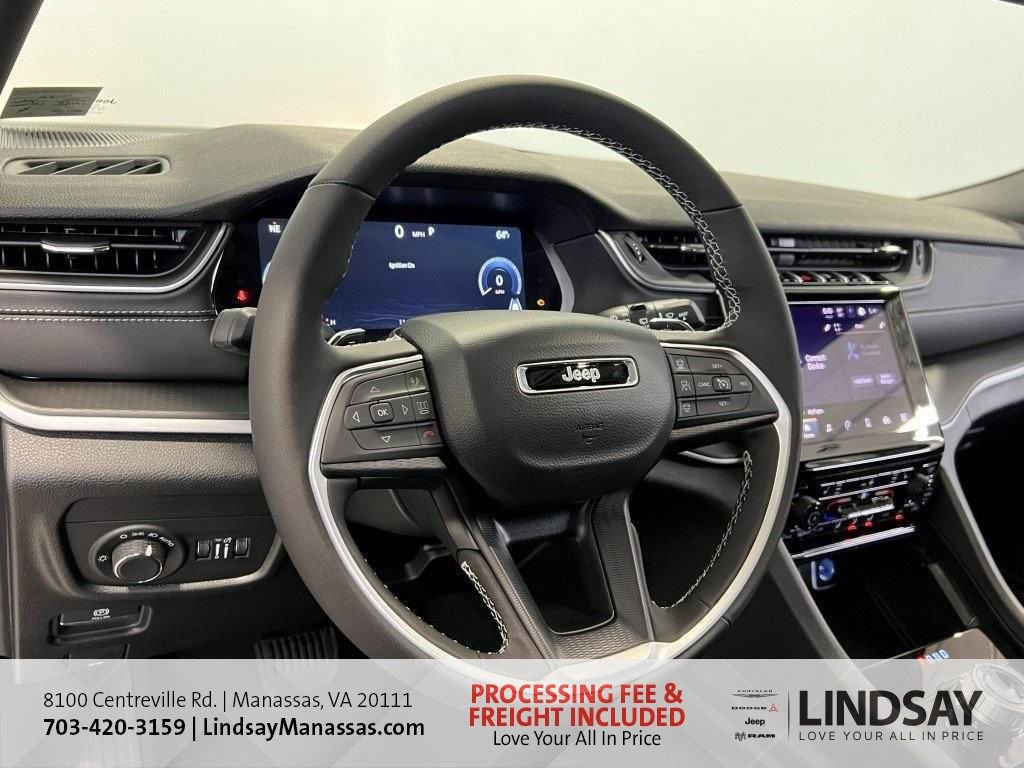New 2025 Jeep Grand Cherokee L Laredo w/ Luxury Tech Group I AWD/4WD image 22