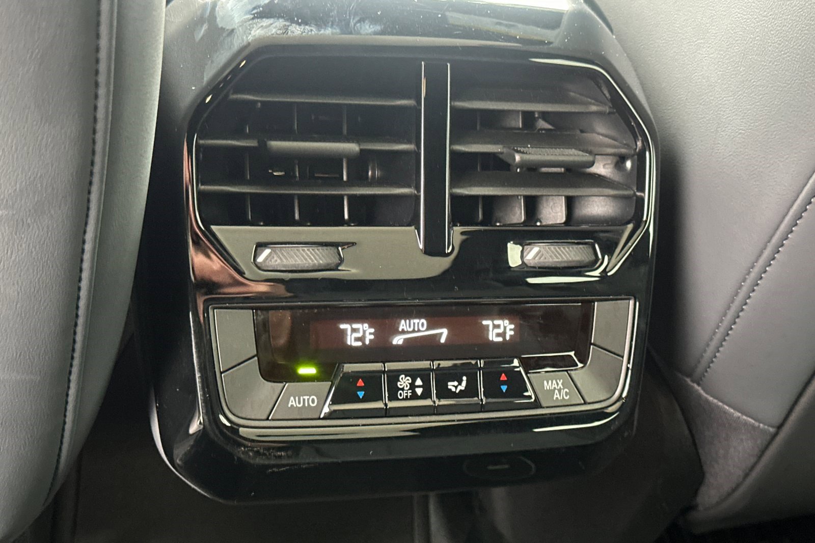 Certified 2024 BMW iX xDrive50 w/ Premium Package image 13