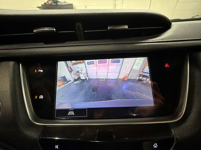 Used 2025 Cadillac XT5 Premium Luxury AWD/4WD image 16
