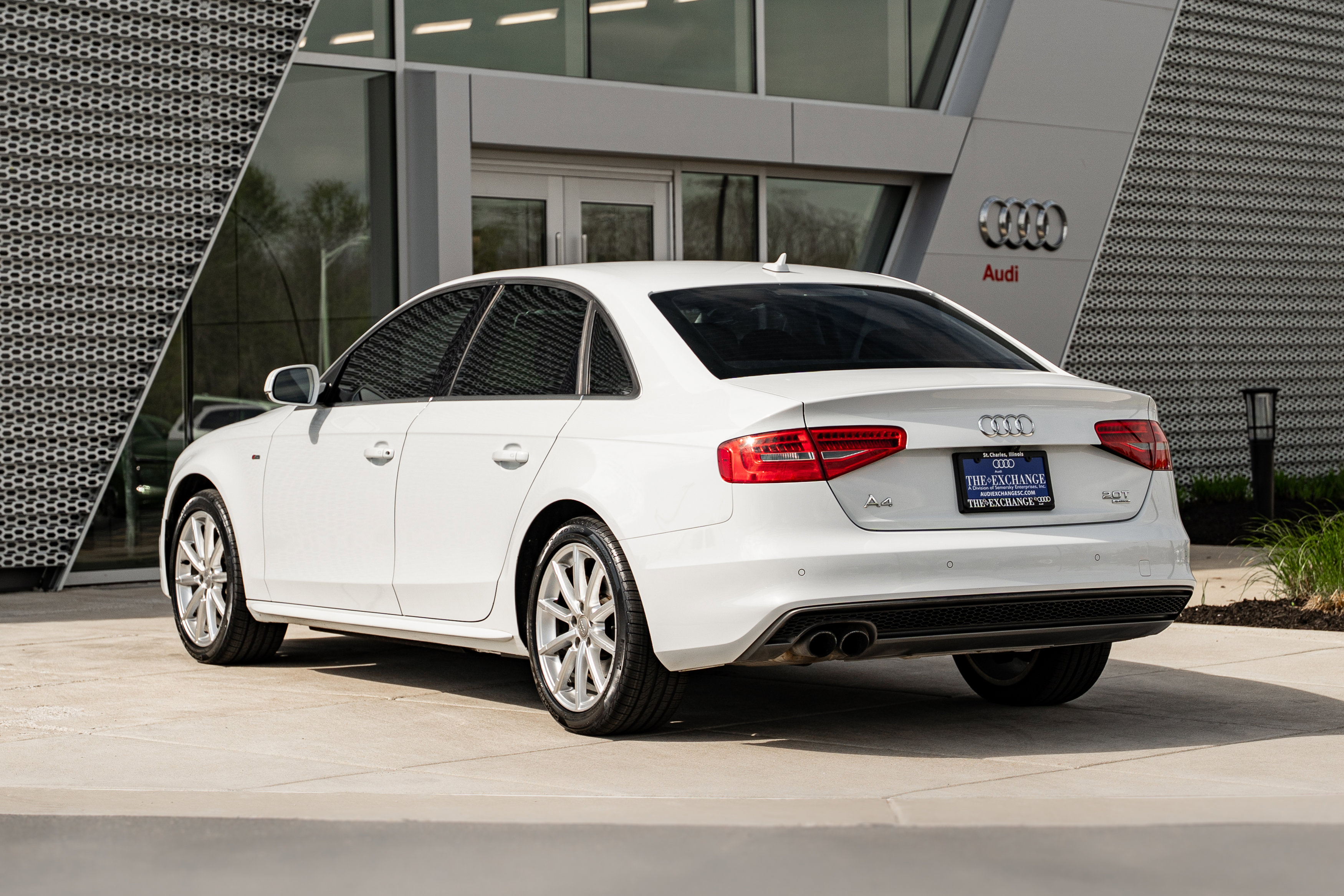 Used 2014 Audi A4 2.0T Premium Plus w/ Premium Plus Package AWD/4WD image 5