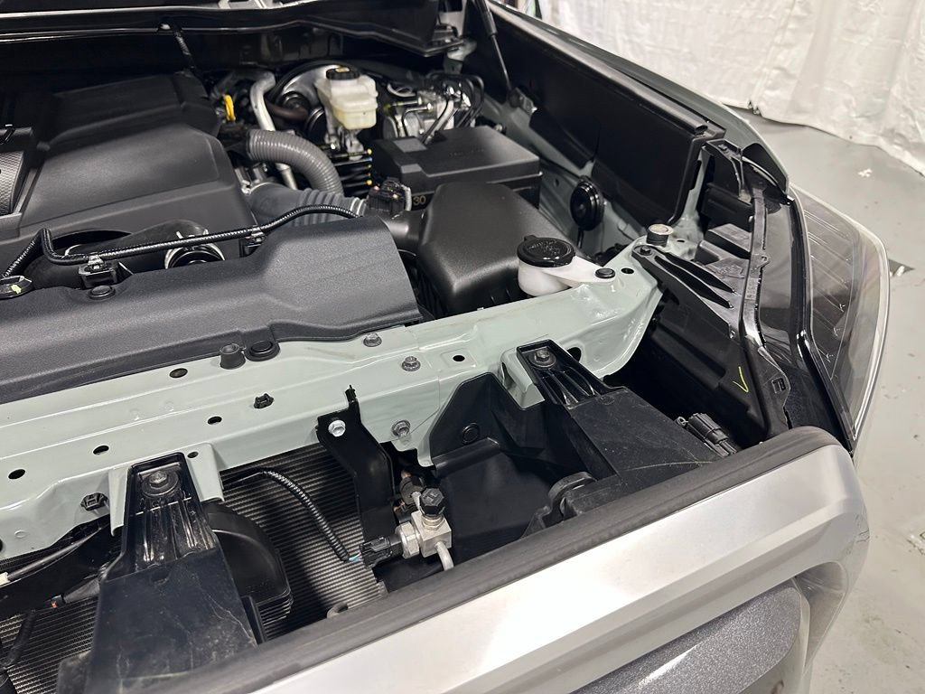 Used 2025 Toyota Tundra Limited AWD/4WD image 68