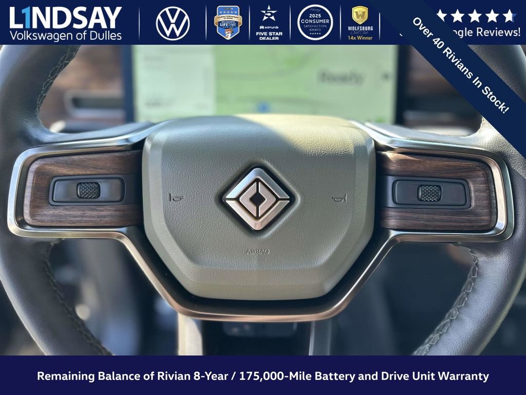 Used 2023 Rivian R1S Adventure image 21