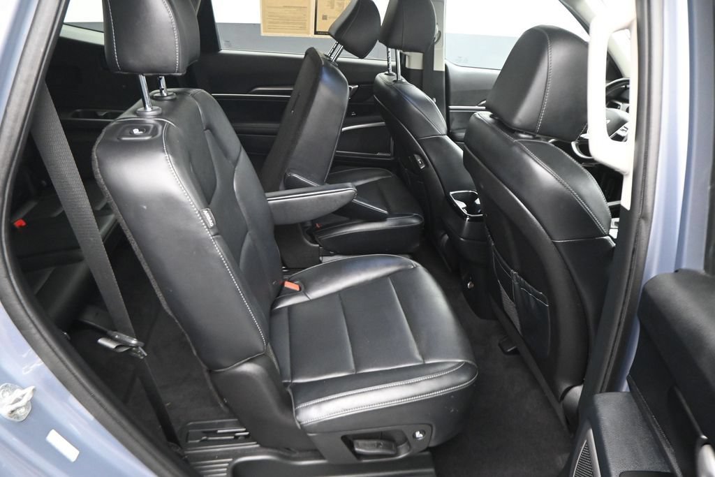 Used 2024 Kia Telluride S w/ S Sunroof Package AWD/4WD image 16