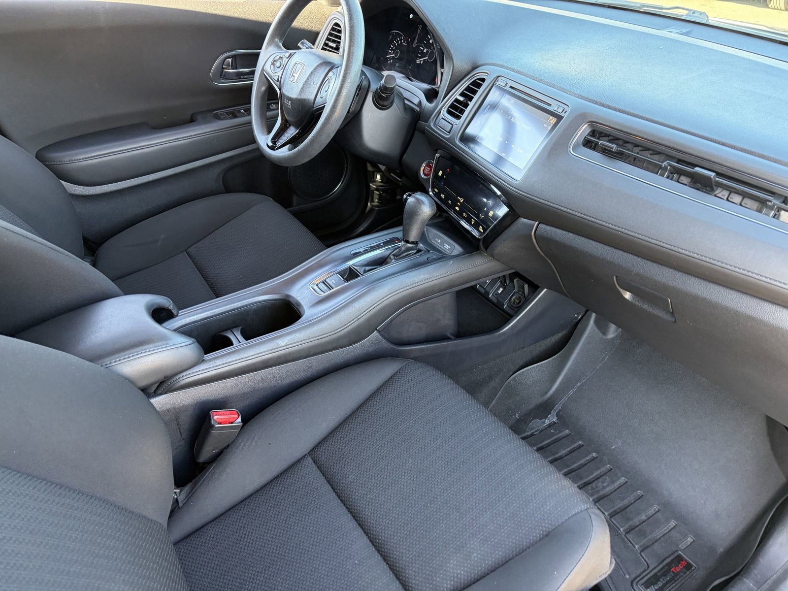 Used 2018 Honda HR-V EX image 13