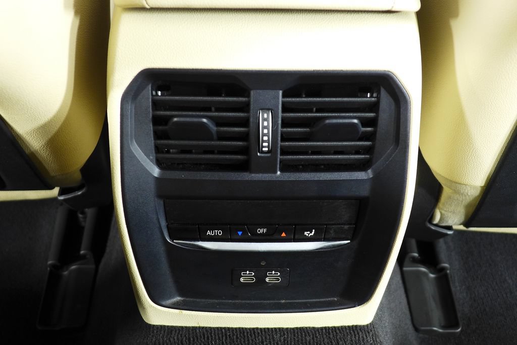 Used 2023 BMW i4 eDrive35 w/ Premium Package RWD image 24