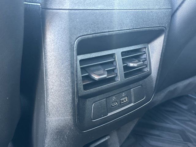 Used 2024 Chevrolet Colorado ZR2 w/ ZR2 Convenience Package III image 27