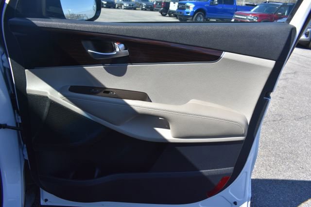 Used 2020 Kia Sorento EX image 47
