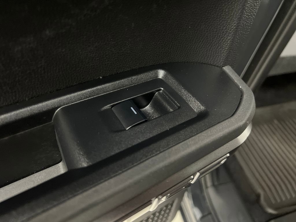 Used 2024 Toyota Tacoma TRD Sport image 27