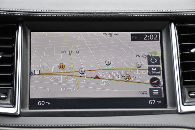 Used 2025 INFINITI QX55 Essential w/ Cargo Package image 17