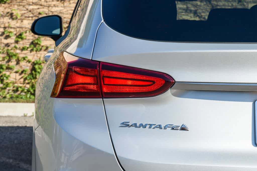 Used 2019 Hyundai Santa Fe SE FWD image 6