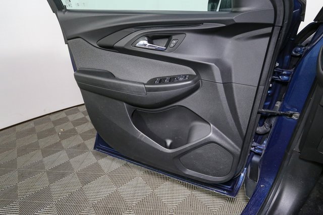 Used 2021 Chevrolet TrailBlazer LT w/ Convenience Package image 36