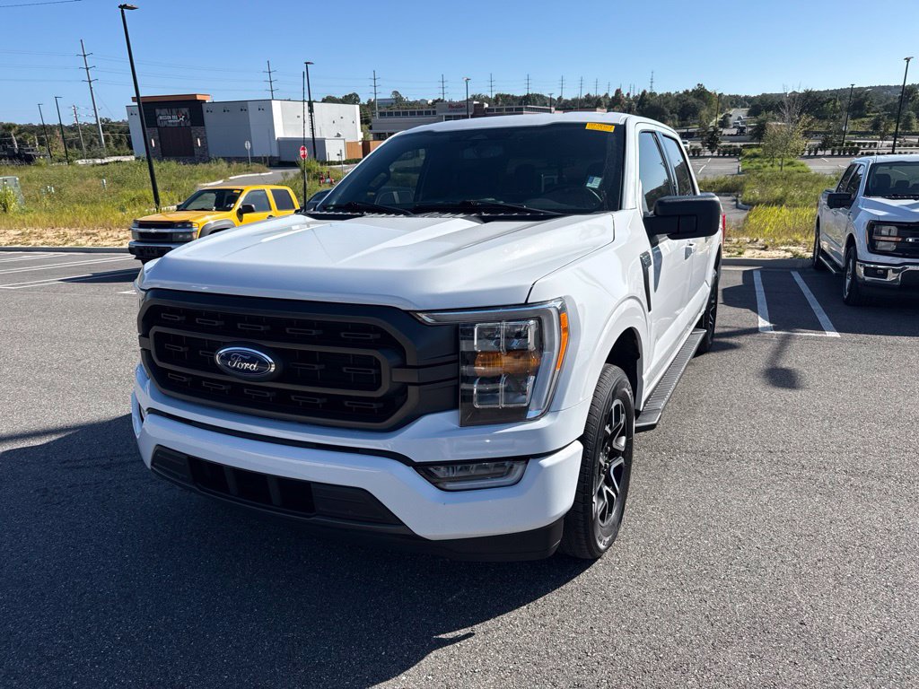 Used 2023 Ford F150 XLT w/ Equipment Group 302A High RWD image 5