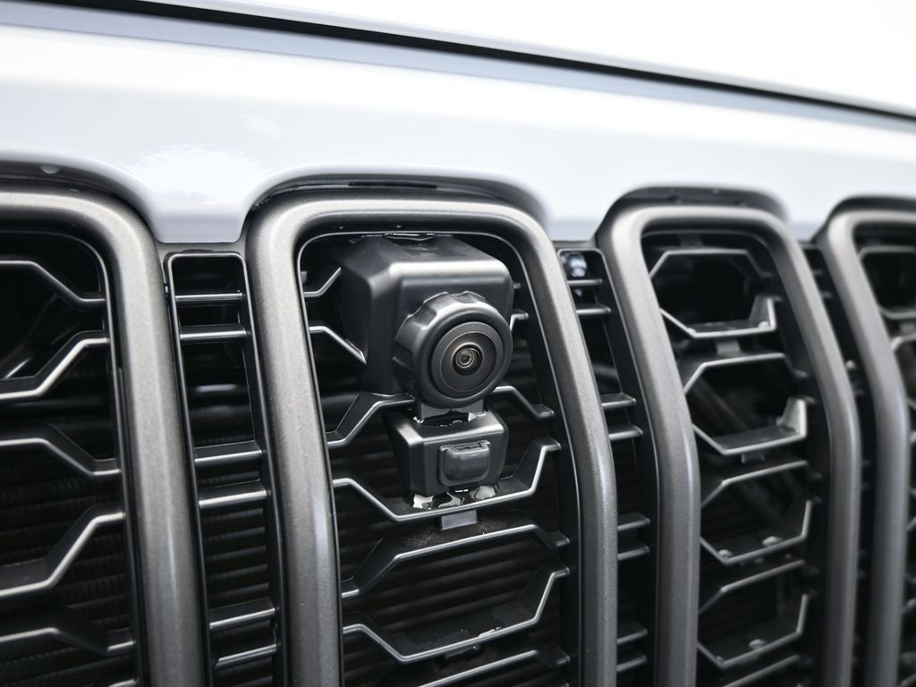 Used 2025 Jeep Wrangler Unlimited Rubicon image 44