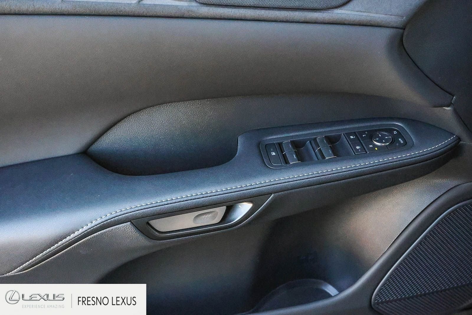 New 2026 Lexus RX 450h AWD image 23