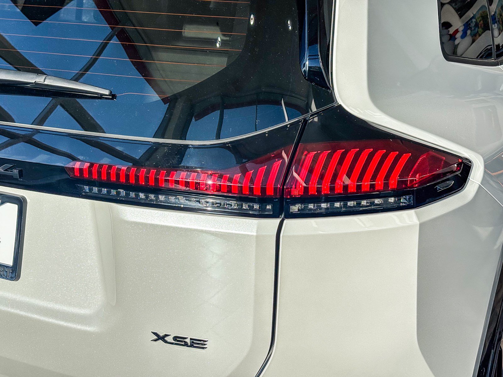 New 2026 Toyota RAV4 XSE AWD/4WD image 8