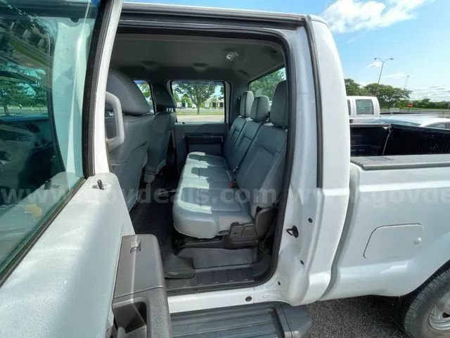 Used 2016 Ford F250 XL w/ Power Equipment Group AWD/4WD image 20
