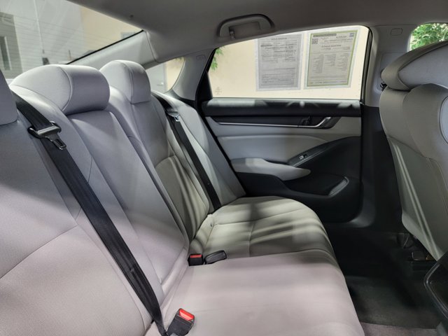 Used 2018 Honda Accord LX image 15
