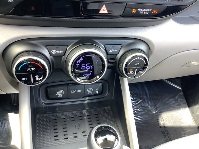 Certified 2026 Hyundai Venue SEL FWD image 44