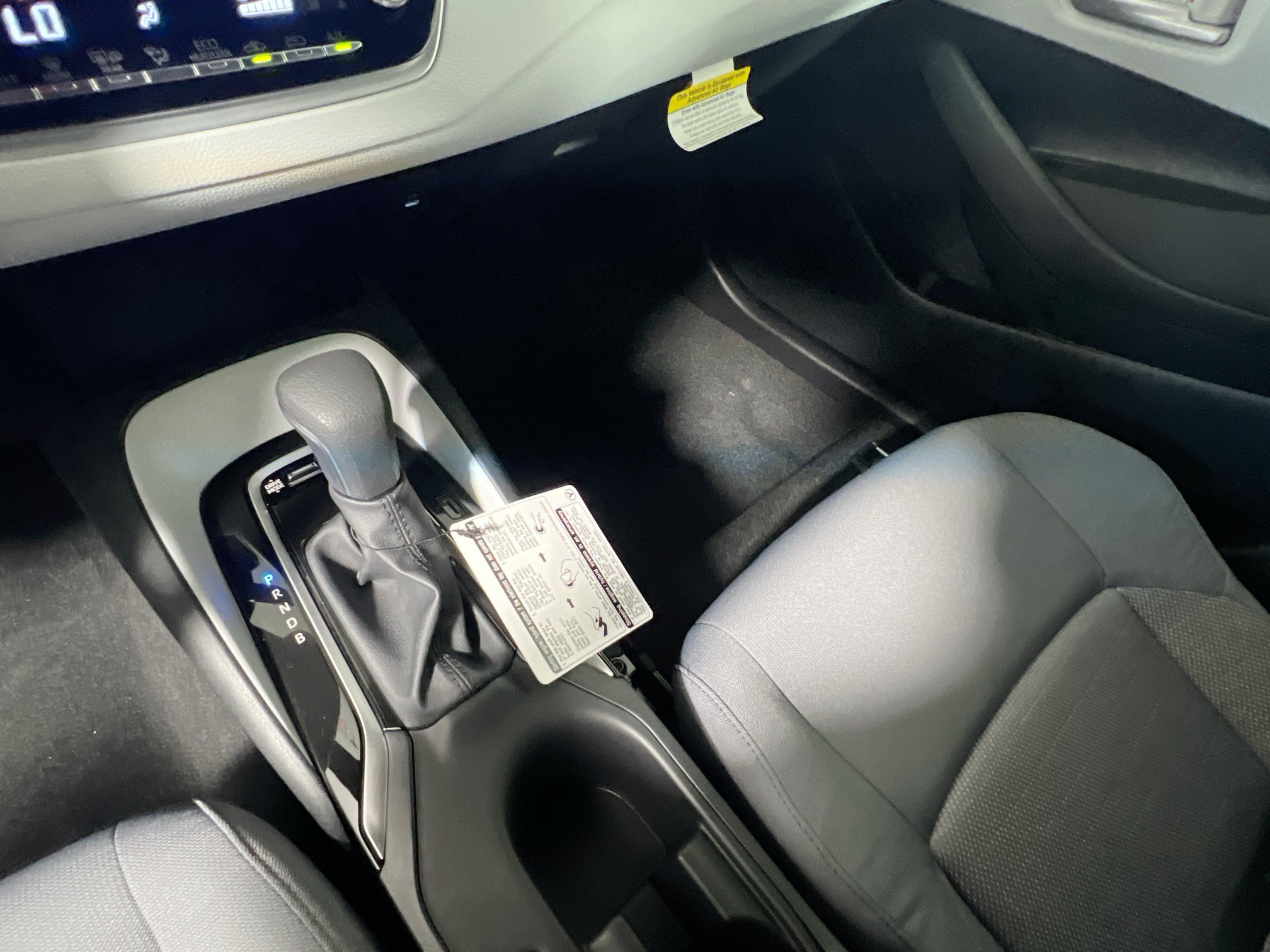 New 2026 Toyota Corolla SE FWD image 25