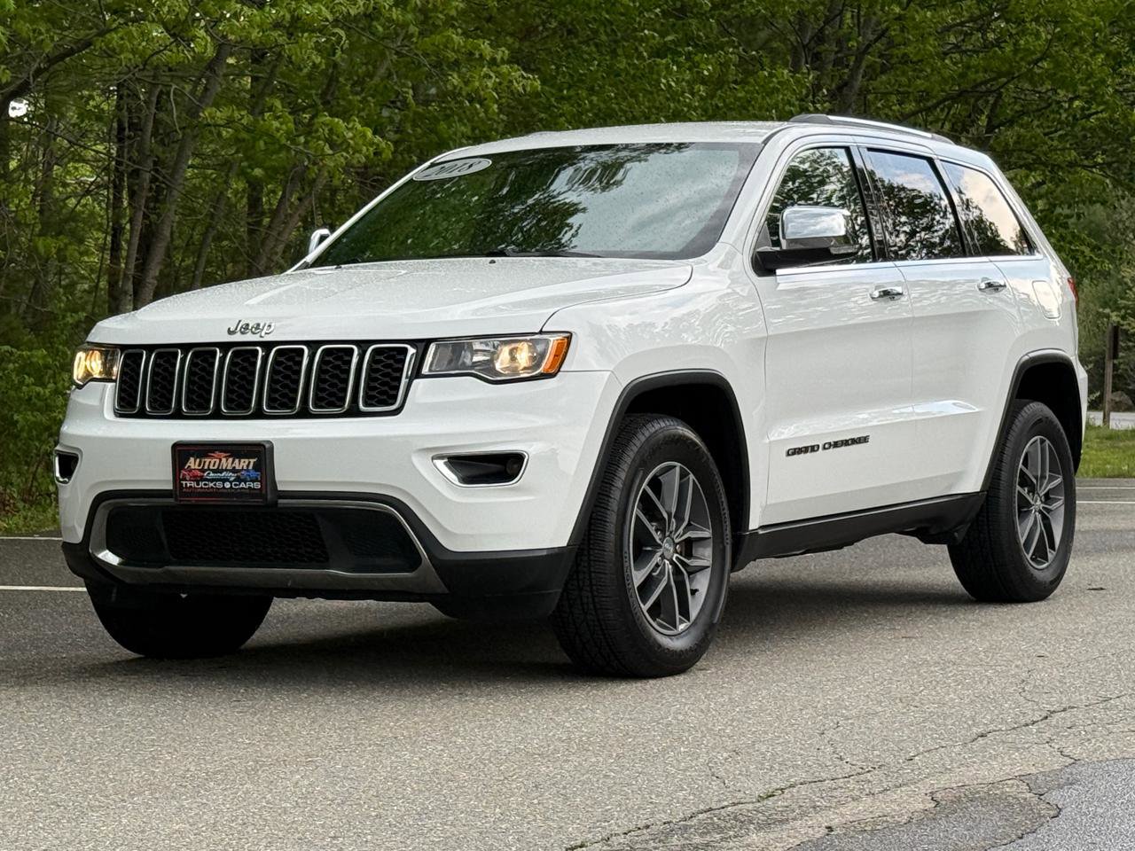 Used 2018 Jeep Grand Cherokee Limited AWD/4WD image 6