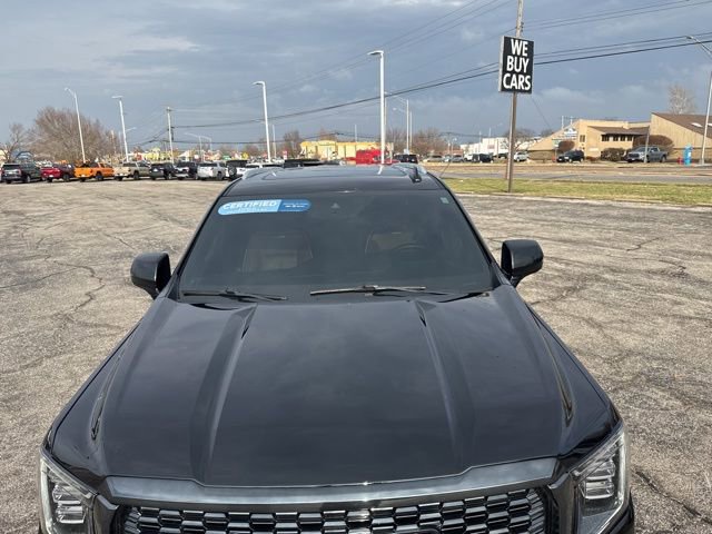 Certified 2024 GMC Yukon Denali Ultimate image 9