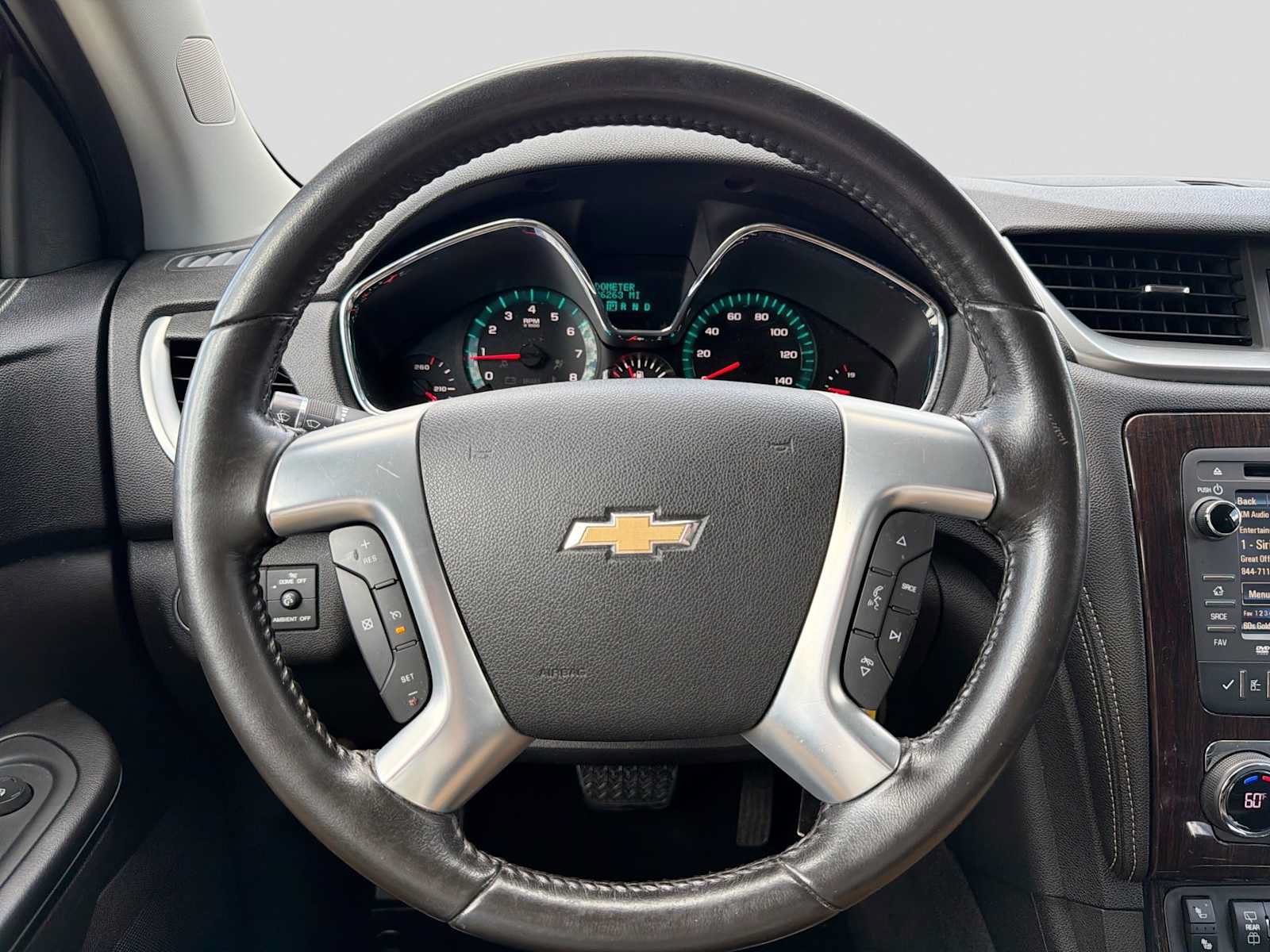 Used 2015 Chevrolet Traverse LT w/ Traveler's Package FWD image 22