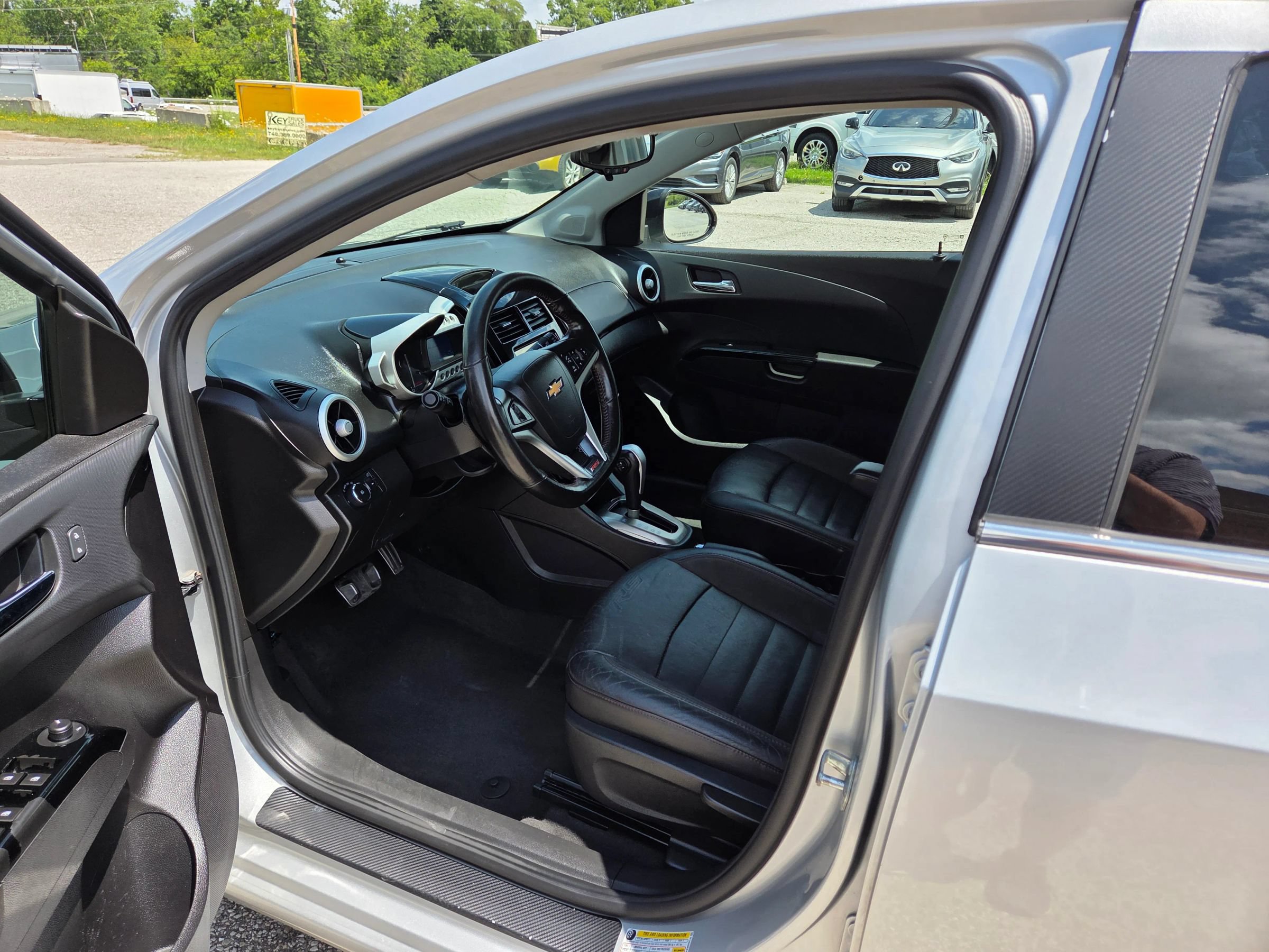 Used 2015 Chevrolet Sonic RS w/ Advanced Safety Package FWD image 11