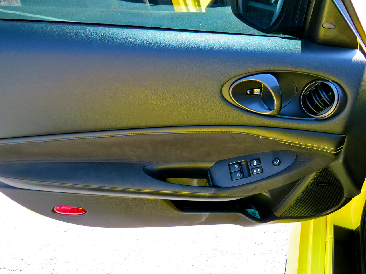Used 2023 Nissan Z Proto w/ Floor Mat Package (L93) image 18