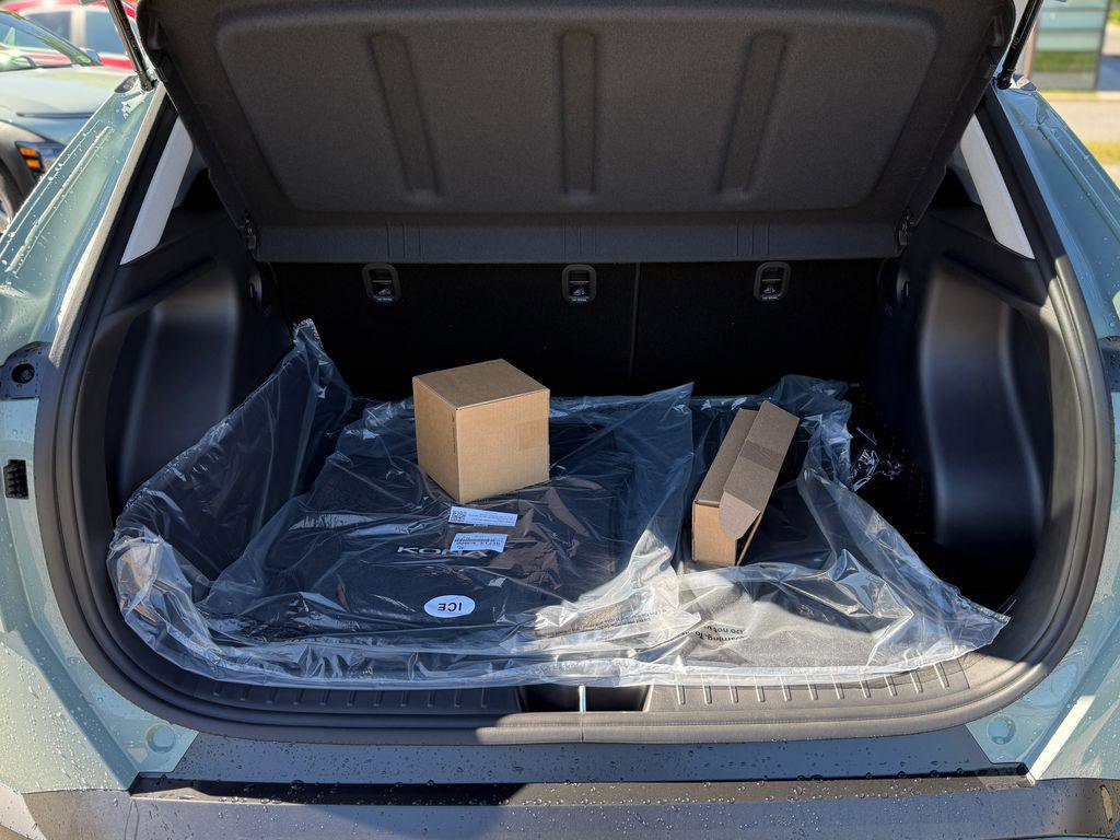 New 2026 Hyundai Kona SEL Premium image 5