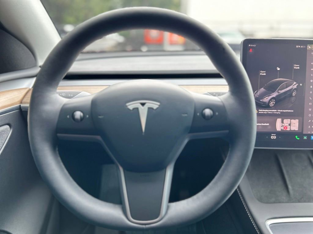 Used 2022 Tesla Model Y Performance AWD/4WD image 9