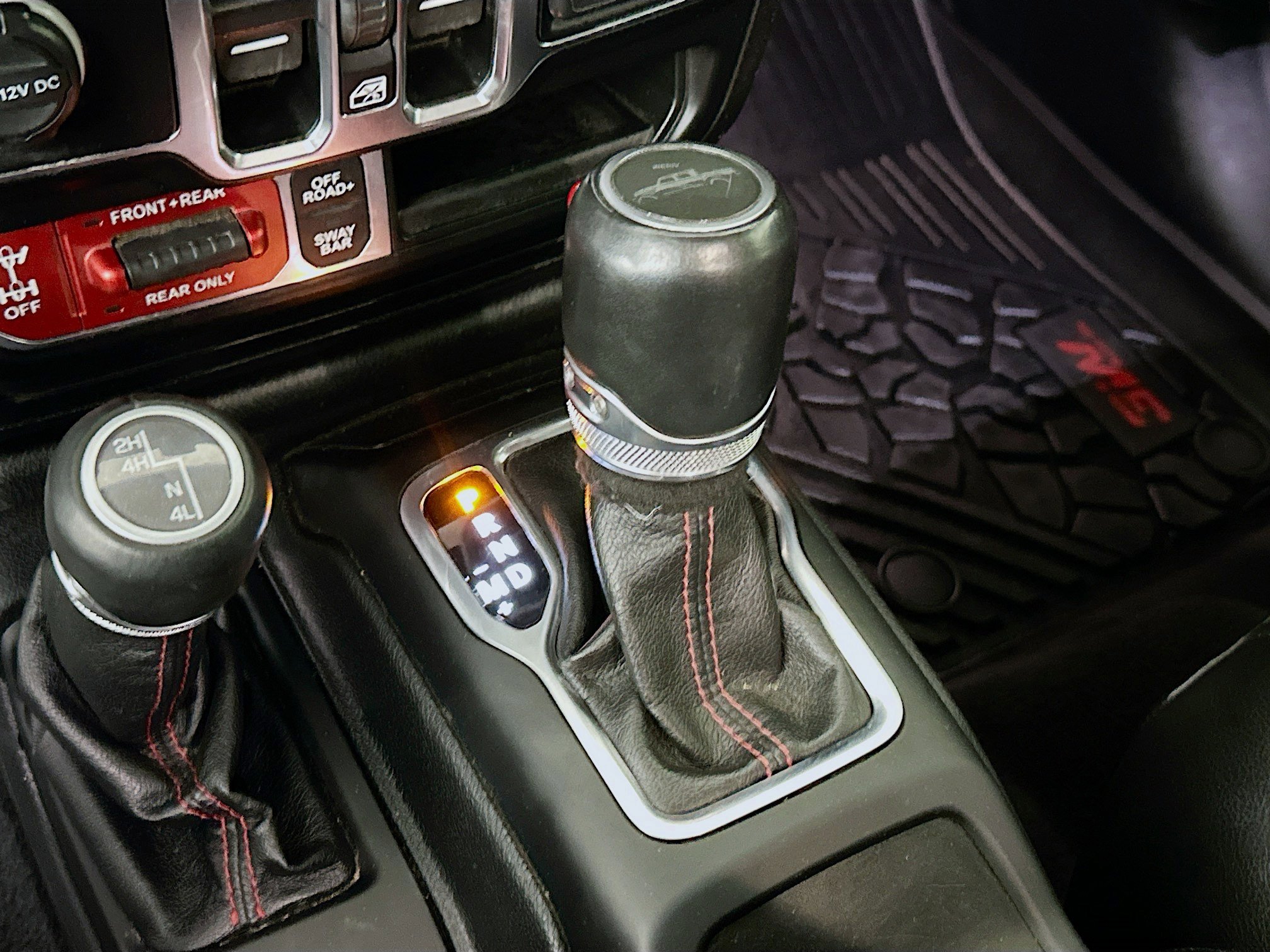 Used 2020 Jeep Gladiator Rubicon image 24