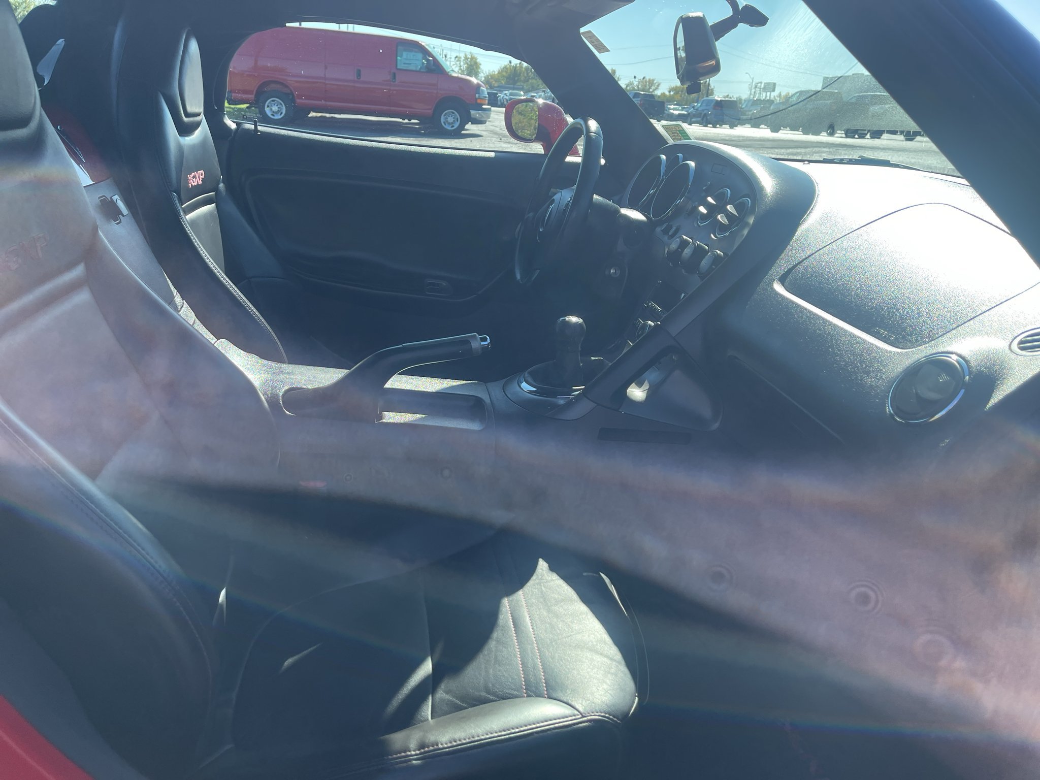 Used 2008 Pontiac Solstice GXP w/ Premium Package RWD image 20