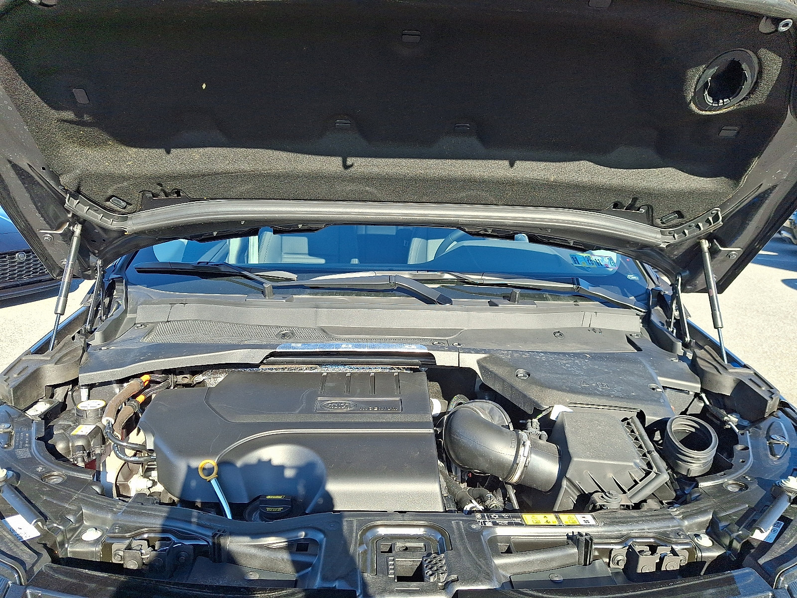 Used 2025 Land Rover Discovery Sport S image 26