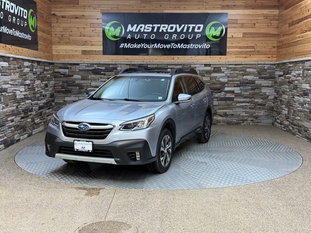Used 2022 Subaru Outback Limited XT image 4