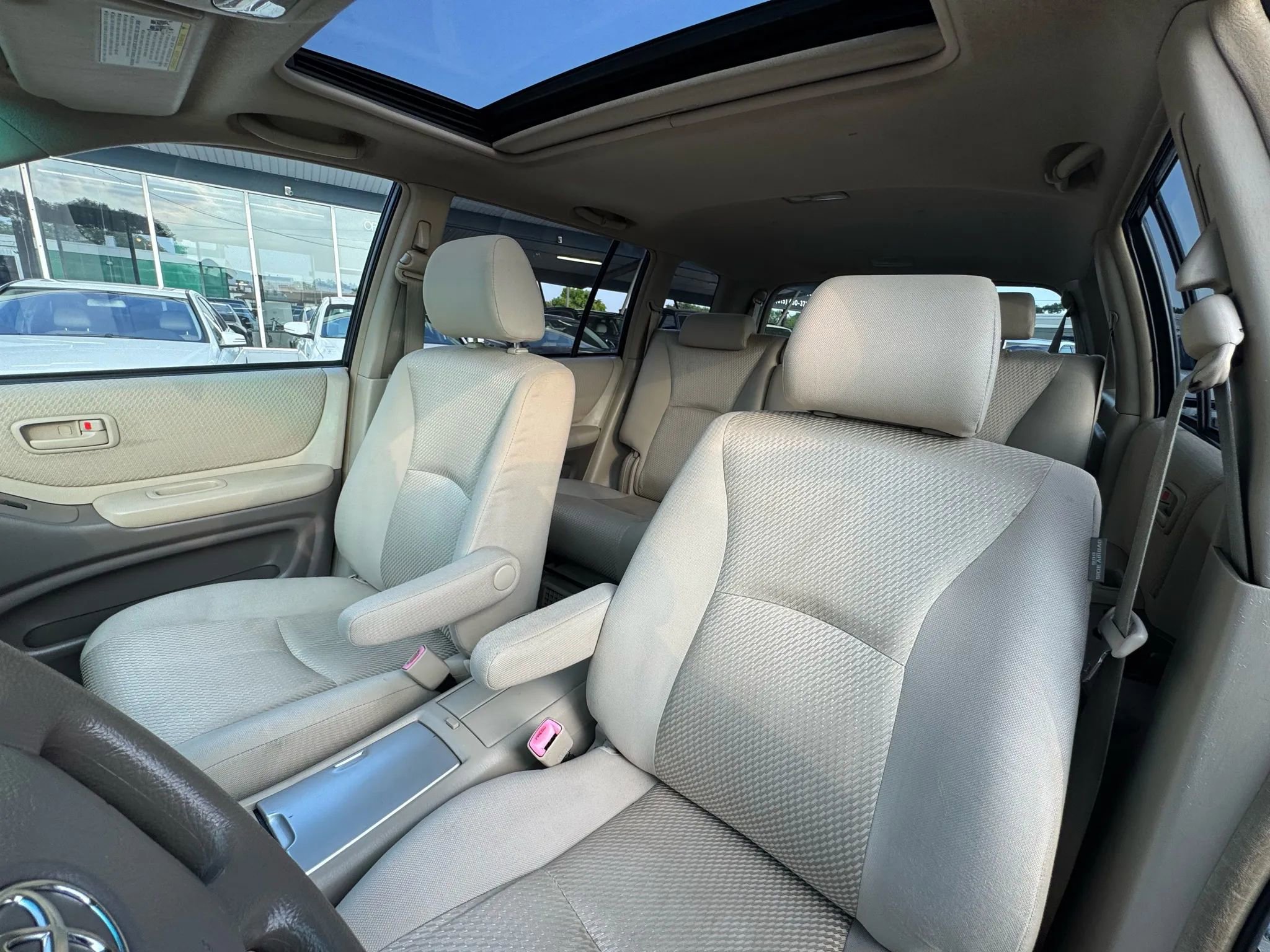 Used 2006 Toyota Highlander Hybrid image 10