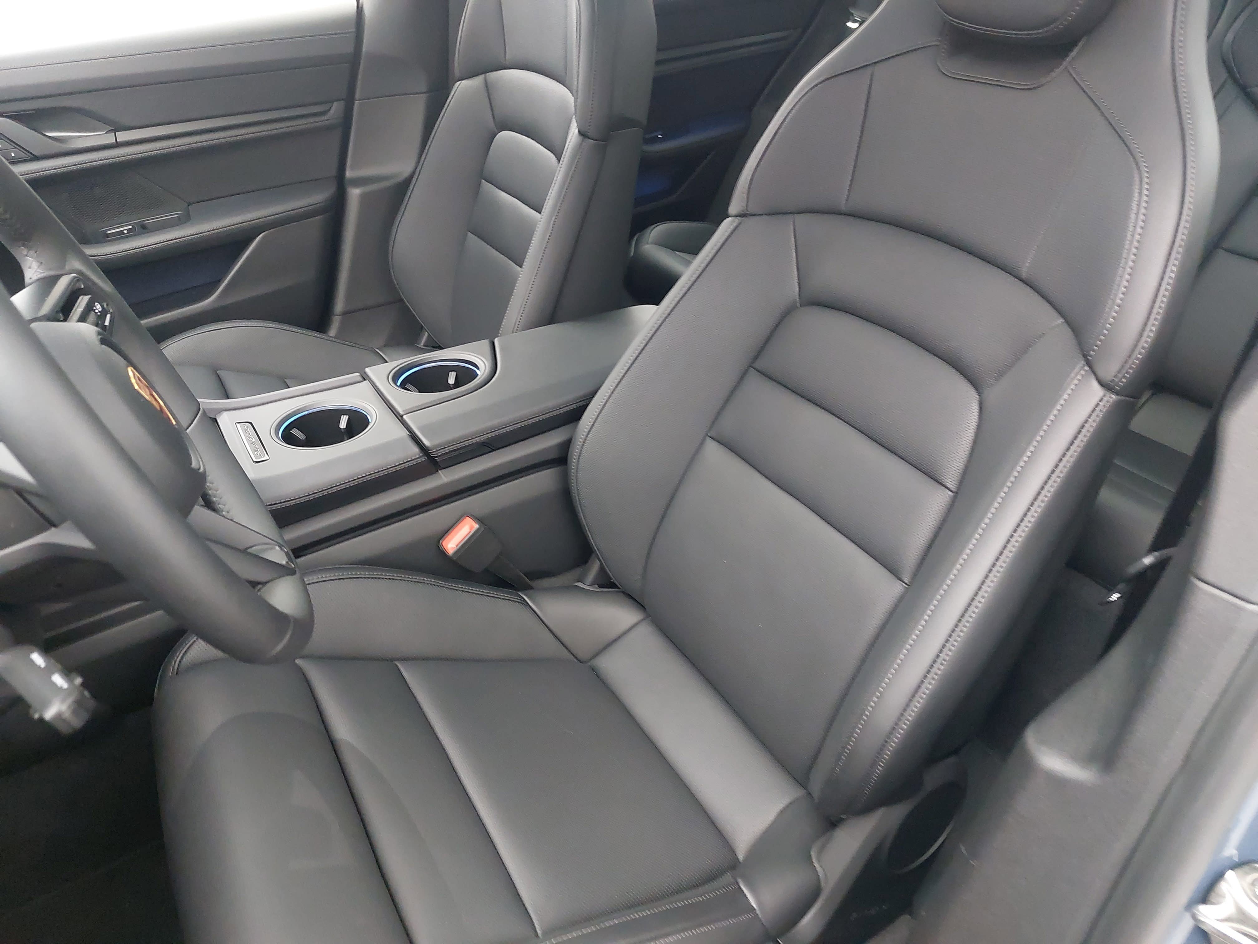 New 2026 Porsche Taycan AWD/4WD image 5