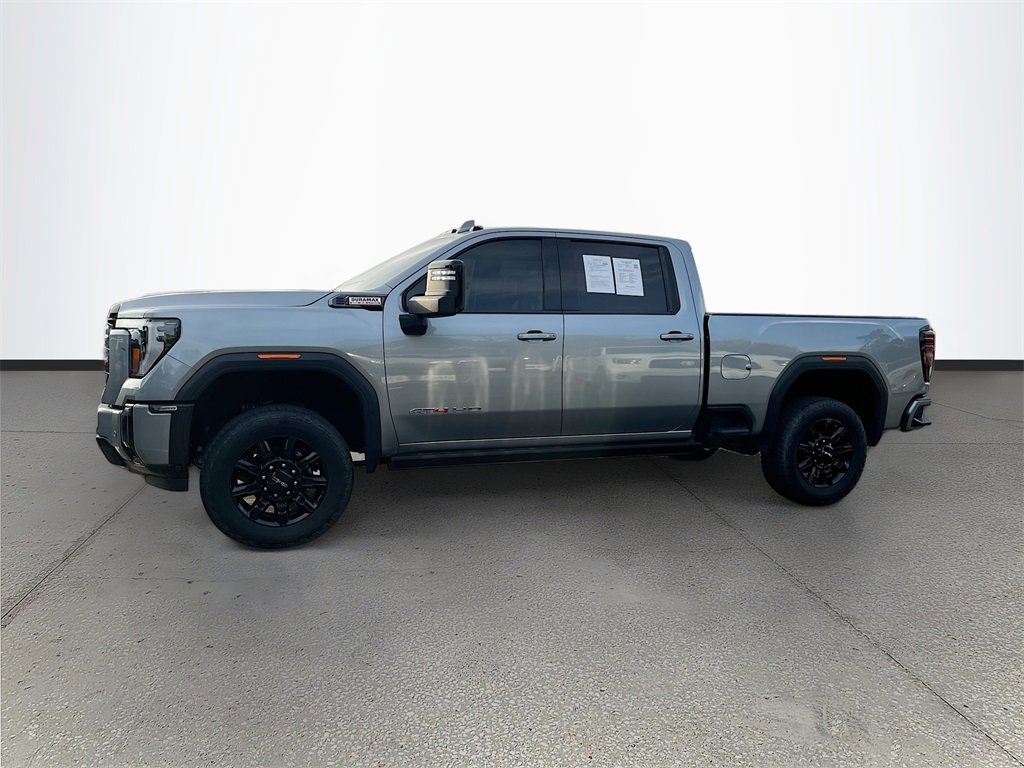 Used 2024 GMC Sierra 2500 AT4 w/ AT4 Premium Plus Package image 4