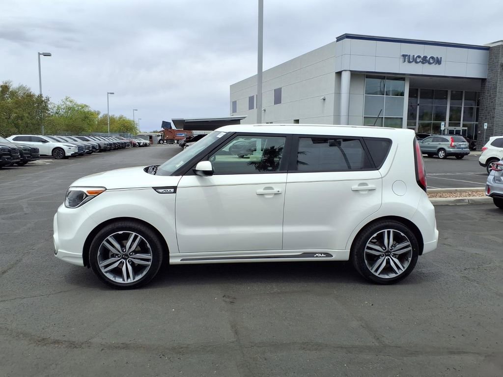 Used 2016 Kia Soul + w/ Soulful Package FWD image 13