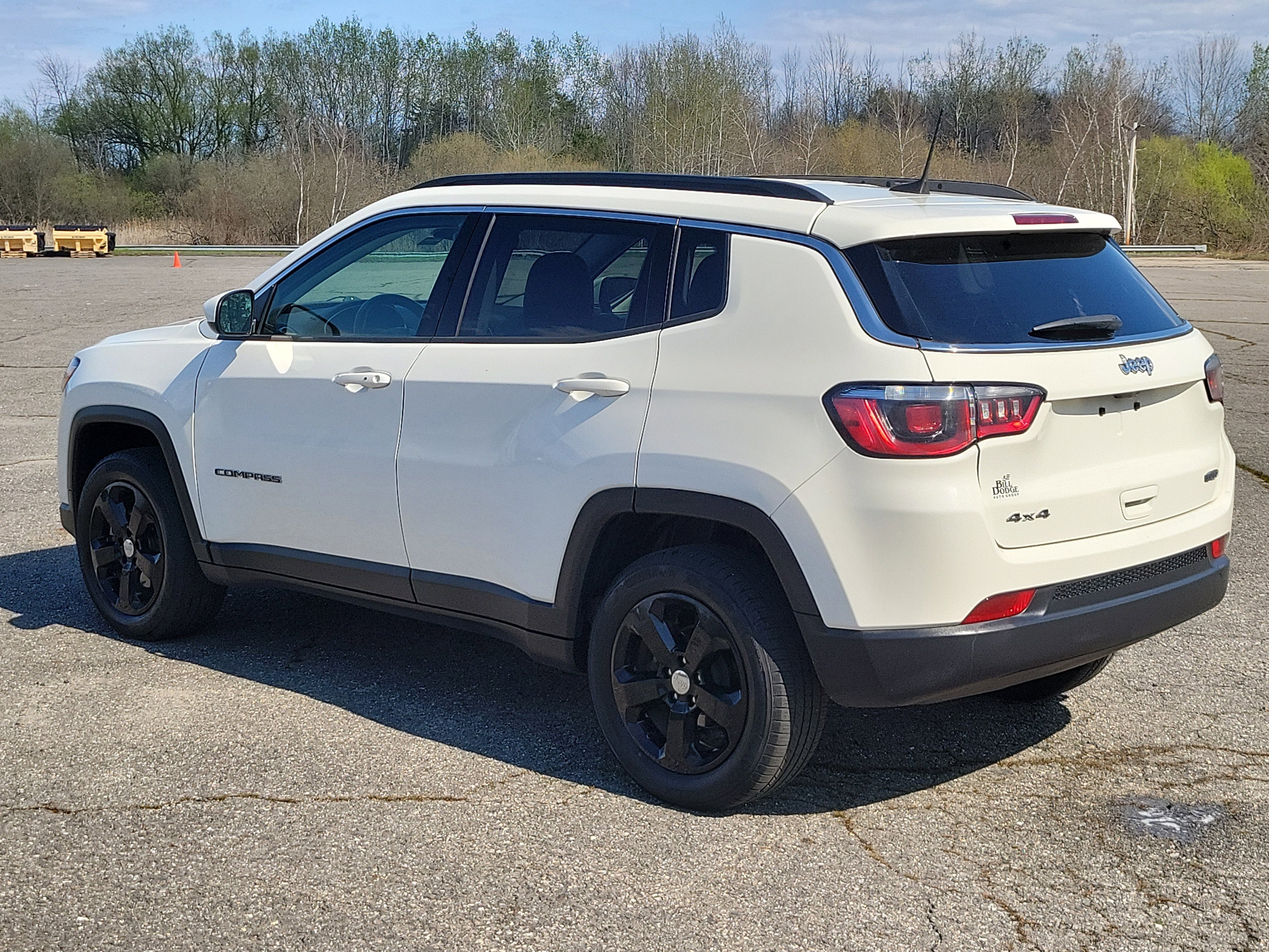 Used 2019 Jeep Compass Latitude w/ Popular Equipment Group AWD/4WD image 7