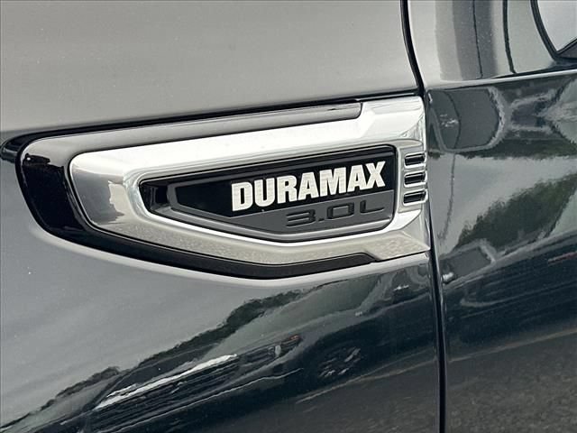 New 2026 GMC Yukon XL Denali w/ Denali Reserve Package AWD/4WD image 19