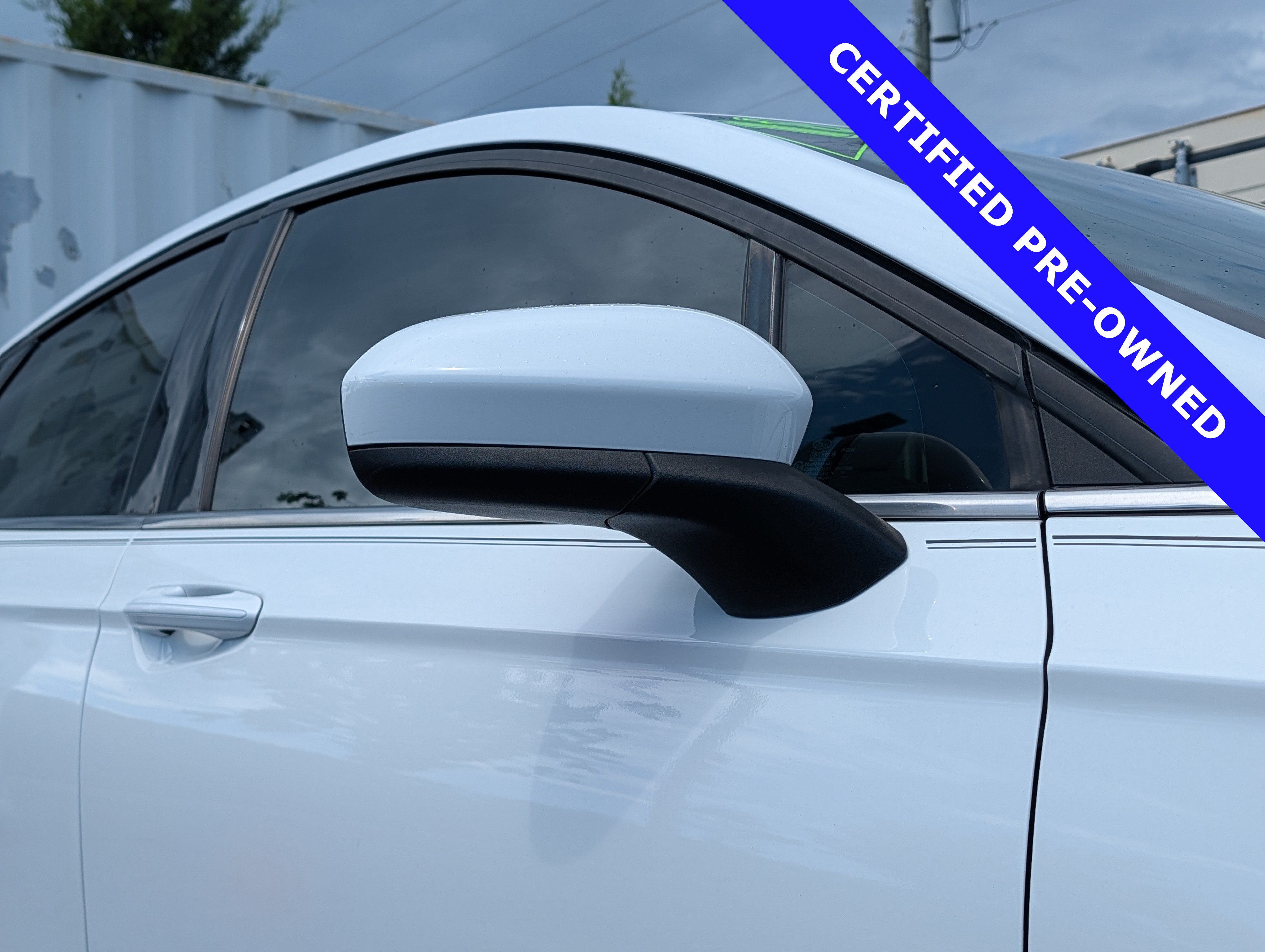 Certified 2018 Ford Fusion SE FWD image 10