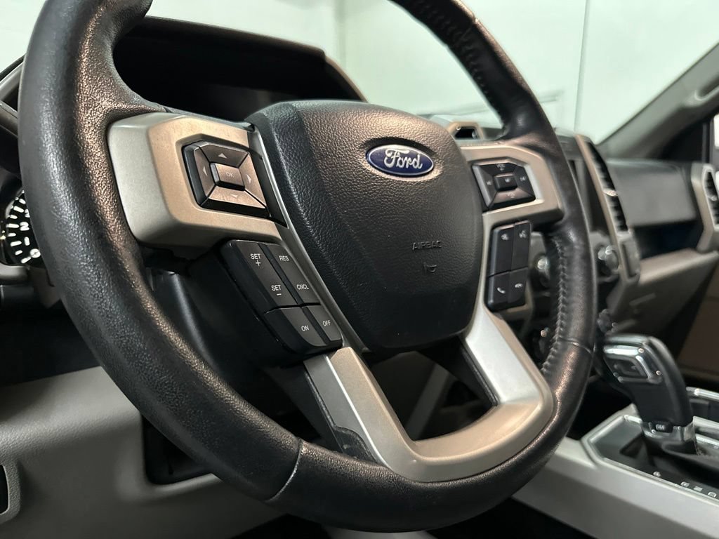 Used 2020 Ford F150 Lariat AWD/4WD image 36