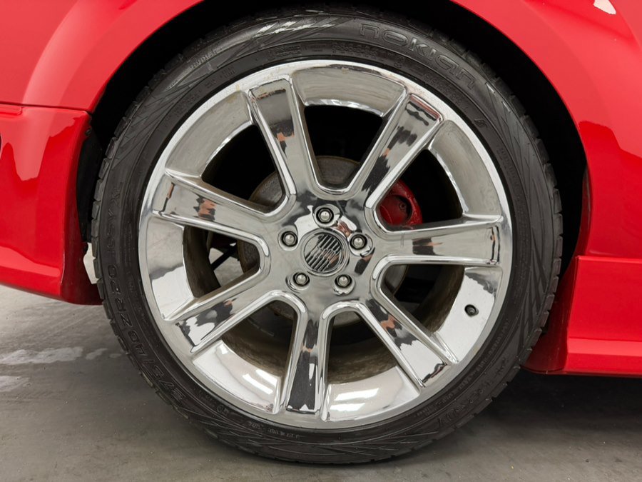 Used 2005 Ford Mustang GT Premium RWD image 85
