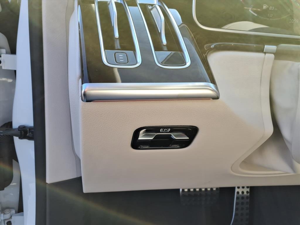 New 2026 Mercedes-Benz S 580 4MATIC Sedan image 17