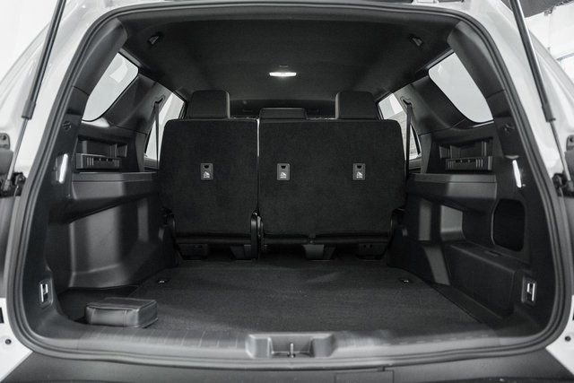 New 2026 Toyota 4Runner SR5 image 7