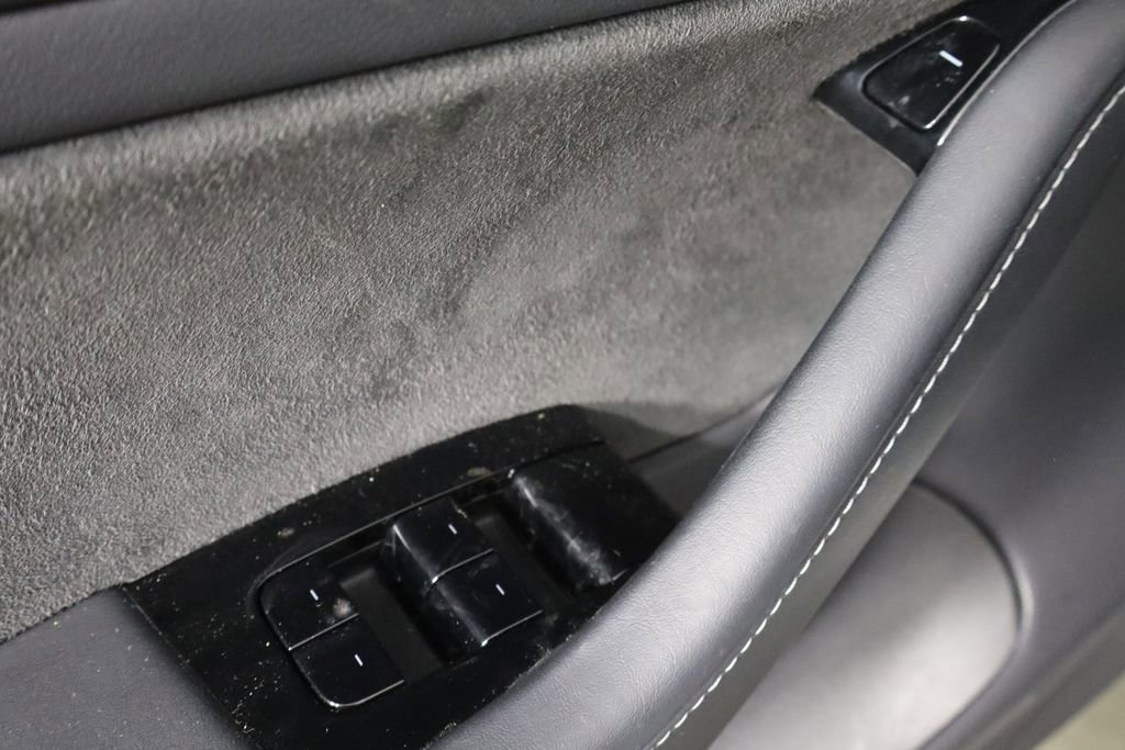Used 2019 Tesla Model 3 Long Range AWD/4WD image 19